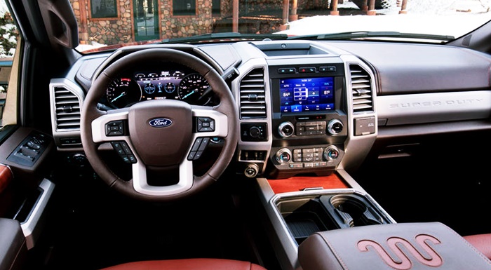 2023 Ford F-350 Interior First Look