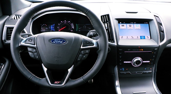 2024 Ford Edge ST Interior