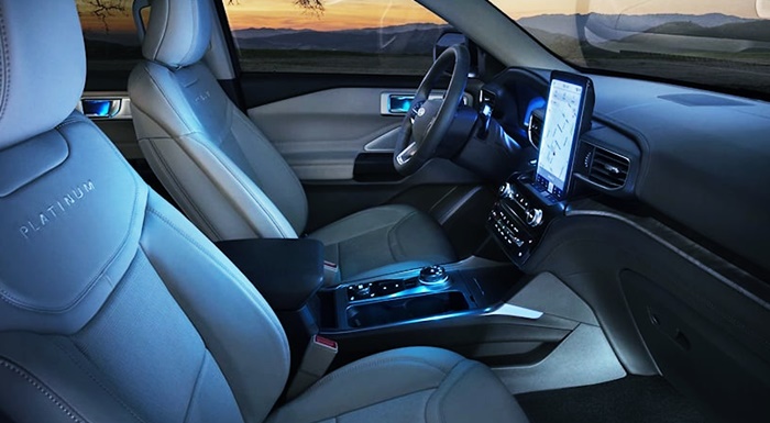 2024 Ford Explorer Hybrid Interior