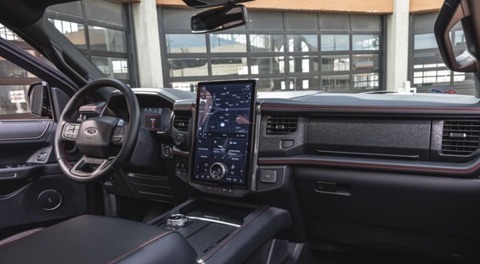 New Interior of 2025 Ford Expedition Limited